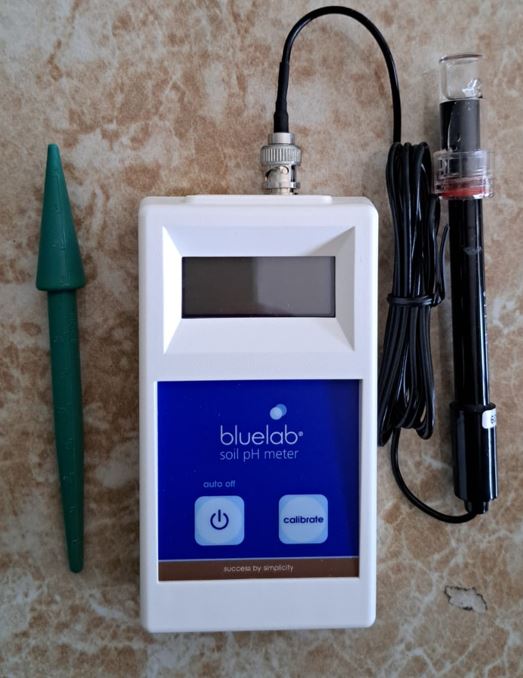 BlueLab soil pH meter kit
